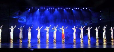 在海南省内经批准的文化旅游产业集聚区设立演出场所经营单位